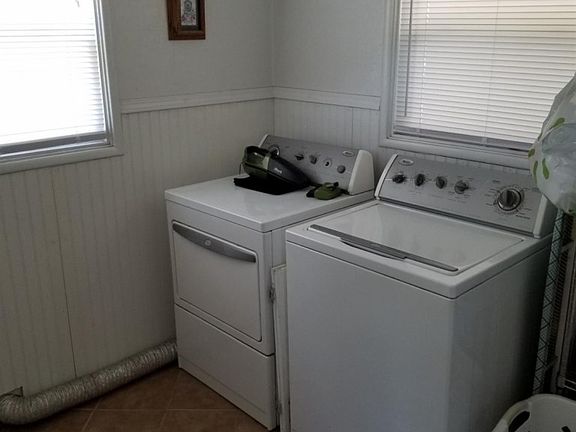 2nd image of 815 S Lee Ave