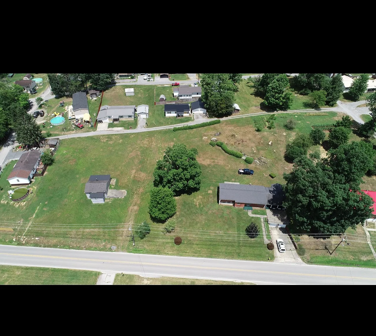 3 bed, 1.5 bath, 1746 sqft, $1,400 — Photo 3