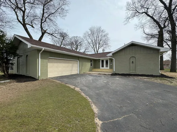 2697 Lois St, Portage, IN 46368