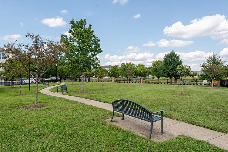 The Nines at Gleneagles Apartments — Photo 4
