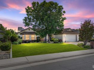 6021 Shandon Ln, Bakersfield, CA 93306
