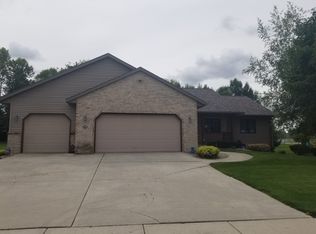 407 Sandstone Ter, Kiel, WI 53042