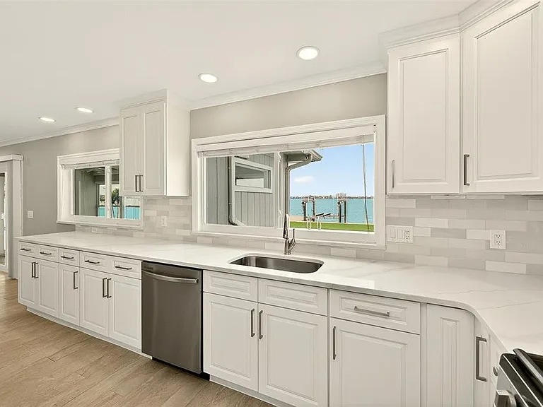 5434 Oakhurst Dr — Photo 15