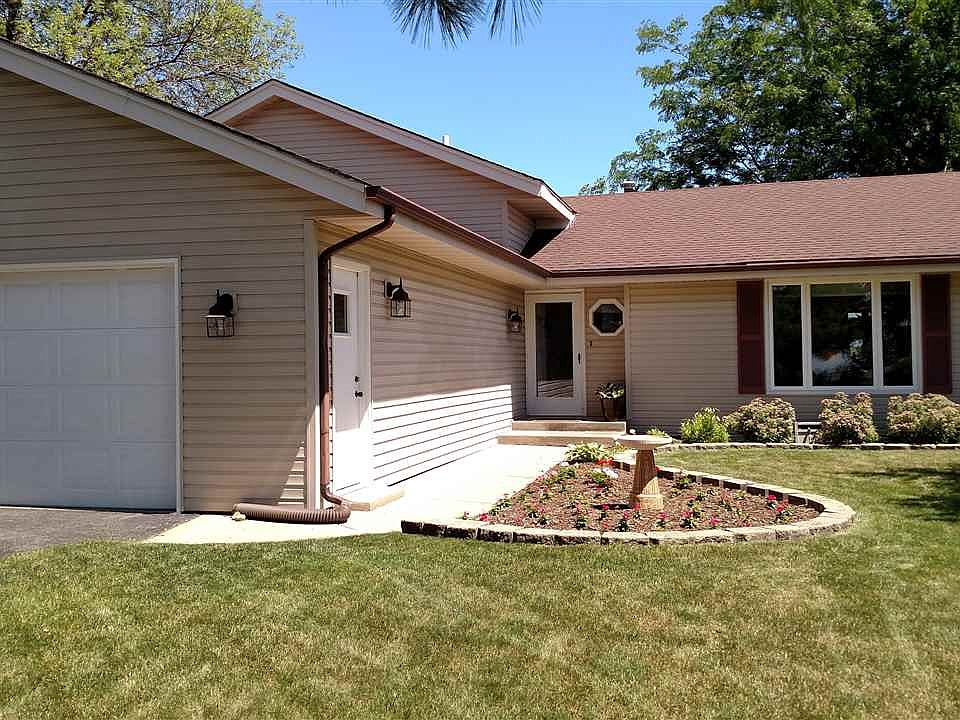 1st image of 6052 Lothian Ct