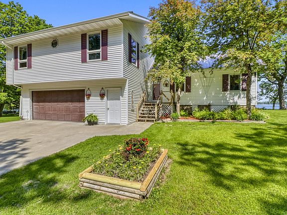 2nd image of 20473 Leisure Dr