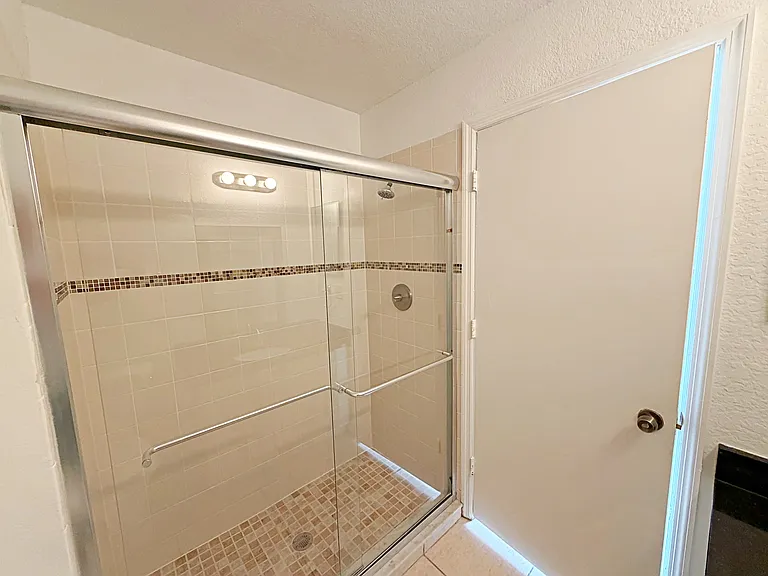2550 N Alafaya Trl #4205 — Photo 15