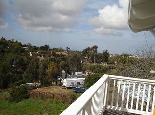 575 Vale View Dr, Vista, CA 92081