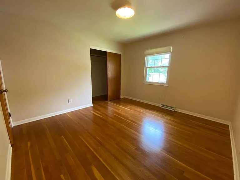 6650 Schreiner St E — Photo 23