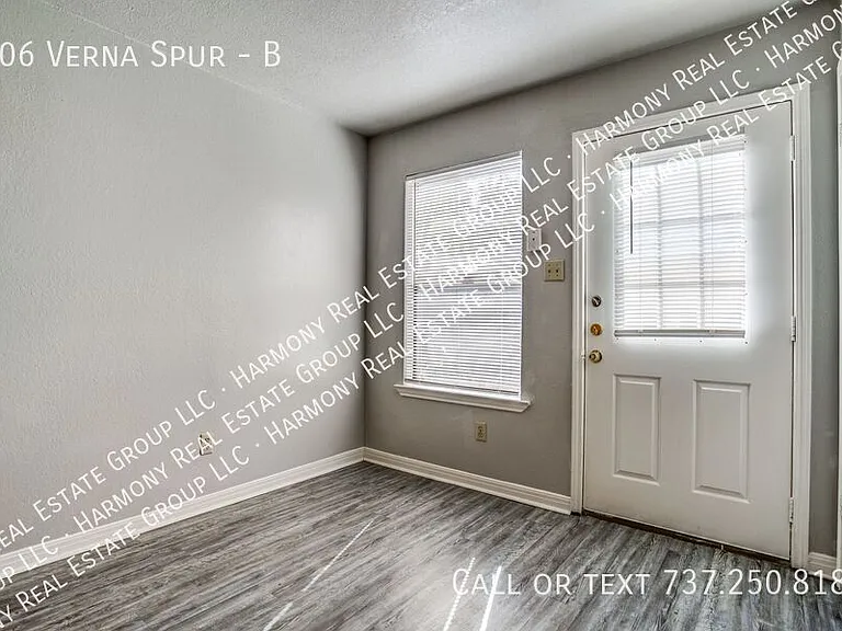106 Verna Spur #B — Photo 13