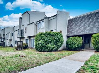 38465 N Lane Rd #204, Willoughby, OH 44094