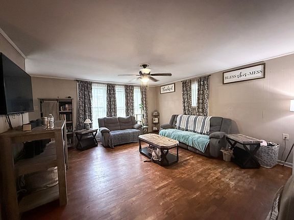 5th image of 130 N Curran St