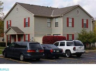 3821 Walnut Creek Dr, Columbus, OH 43224