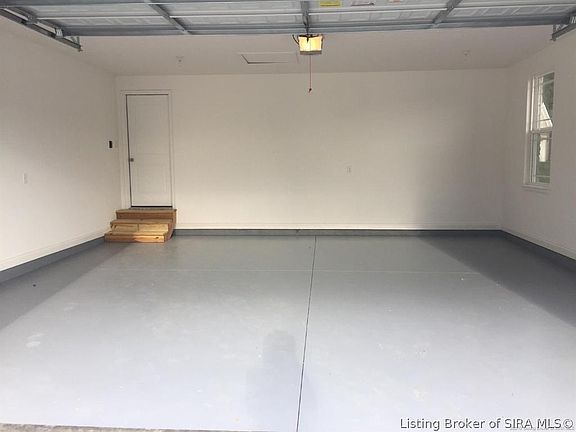 3rd image of 2719 NE Crescent Hill Drive NE #26
