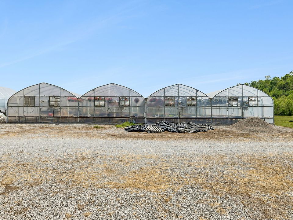 13th image of 2461 Bodenham Rd