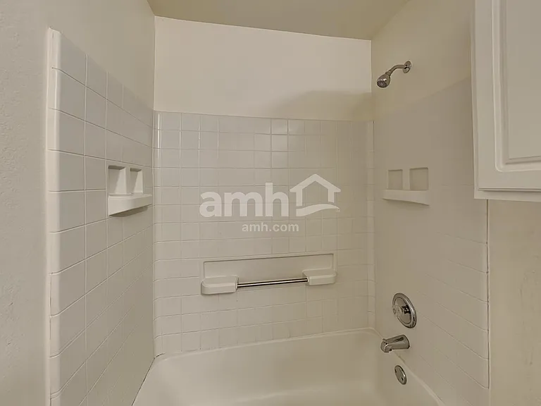 210 Phillips St — Photo 19