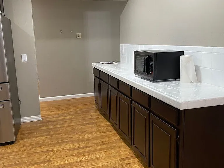 1438 Myrtle Ave — Photo 22