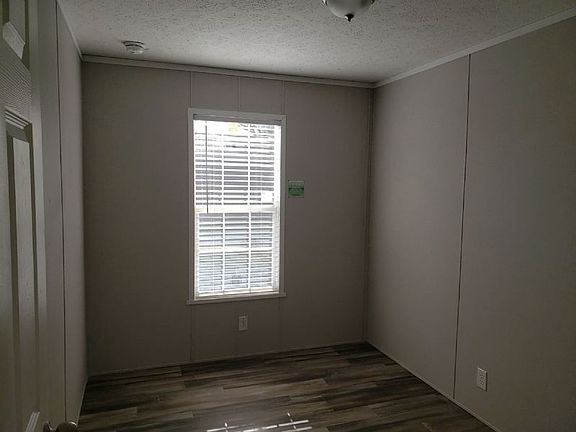 3rd image of 4960 S Seneca St Lot 12