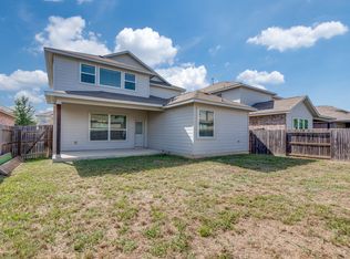 7922 Headwaters Trl, San Antonio, TX 78254