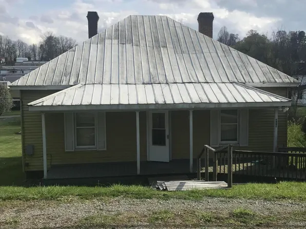 410 Trent St SE, Coeburn, VA 24230