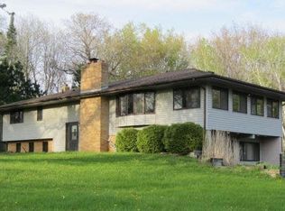 16952 Weaver Lake Dr, Maple Grove, MN 55311