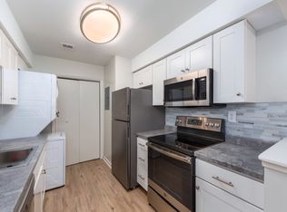Country Club Apartments, Huntington, WV 25705