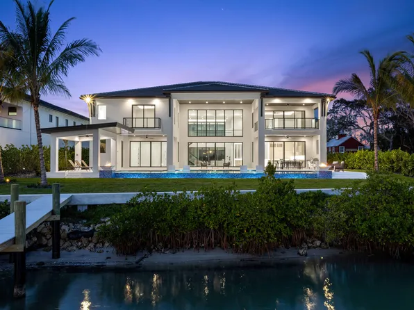 88 W Riverside Drive, Jupiter, FL 33469