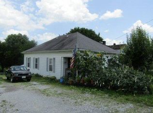 252 Lexington St, Lancaster, KY 40444