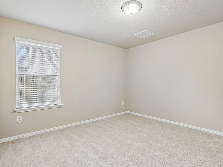 10604 Menominee Falls Ln — Photo 25