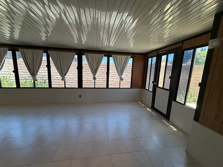 132 S Calle Da Gama — Photo 22