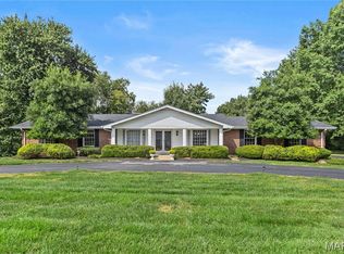 1921 Drexel Hill Ct, Saint Louis, MO 63131