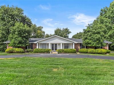 1921 Drexel Hill Ct, Saint Louis, MO, 63131