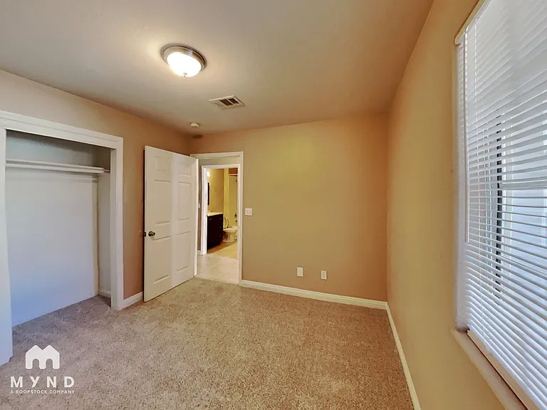 3440 Winterhaven St #102 — Photo 14
