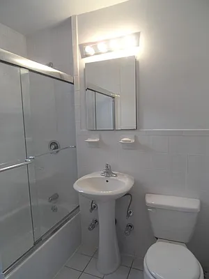 Rented by Goldfarb Properties | media 8