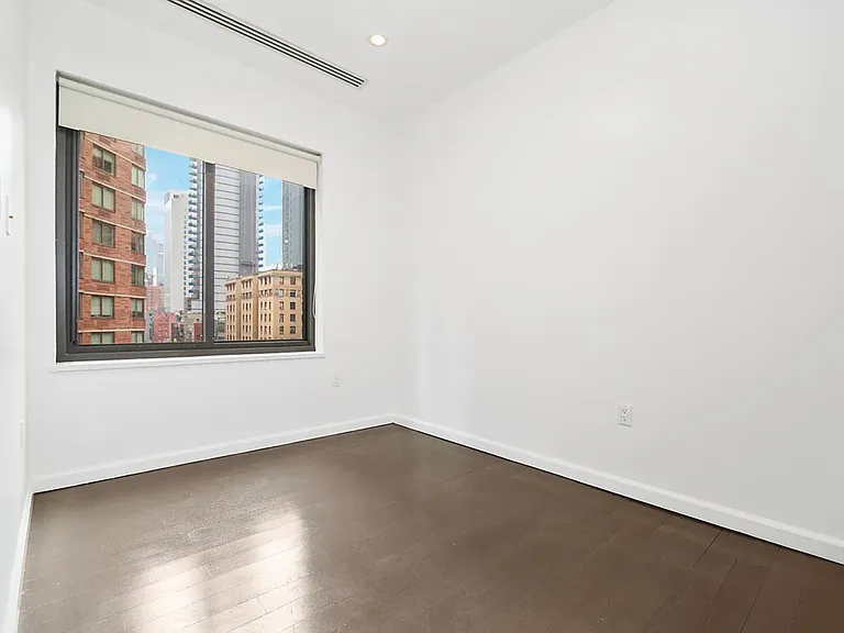 830 8th Ave #7B — Photo 8