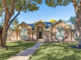 8048 Sunscape Ln, Fort Worth, TX 76123