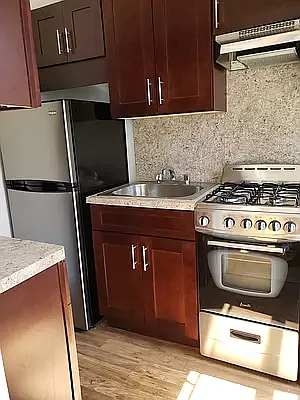 Rented by Contact Realty | media 11