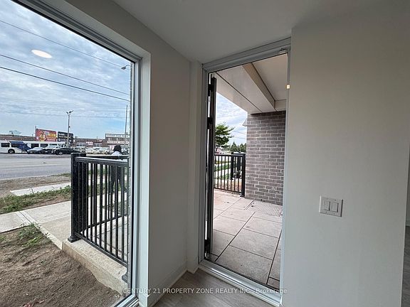 4th image of 2782 Barton St E #102