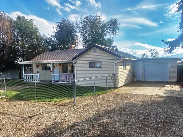 3075 G St, Baker City, OR 97814