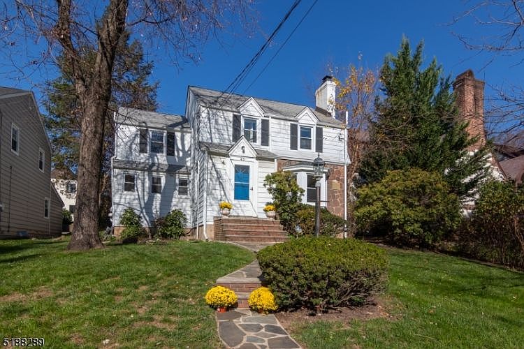 1st image of 45 Greenwood Dr