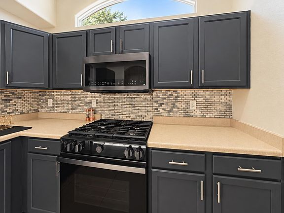 3rd image of 999 Gilmer Way
