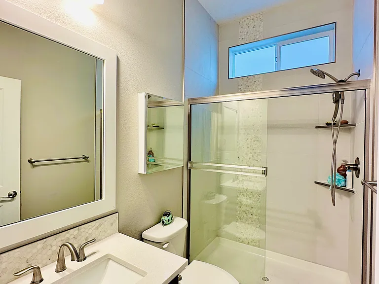 7815 NW 166th Ave — Photo 33