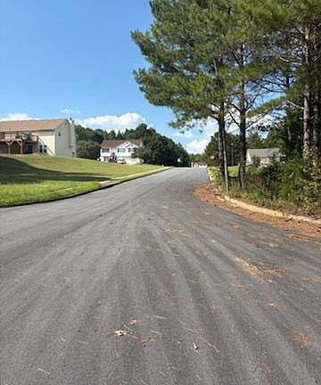 2nd image of 20 Ratliff Dr #64