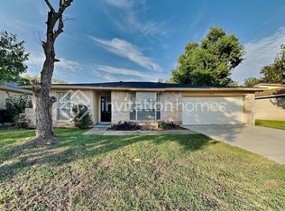 13942 Towne Way Dr, Sugar Land, TX 77498