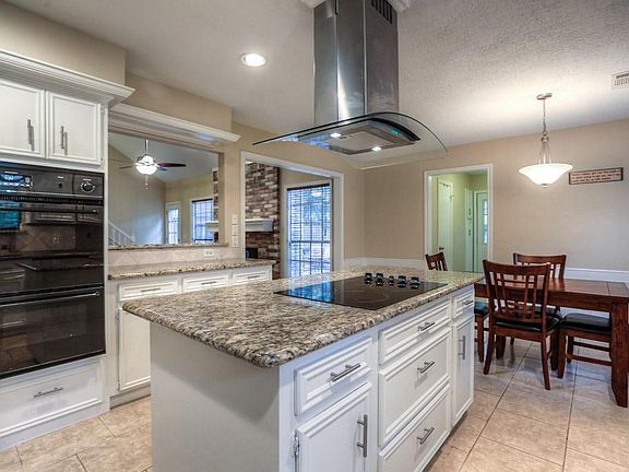 2nd image of 3310 Three Pines Dr