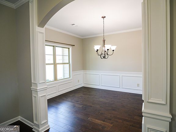 5th image of 151 Rock House Rdg