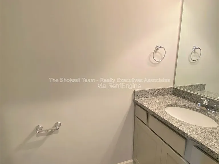 7852 Beeler Farms Ln — Photo 13