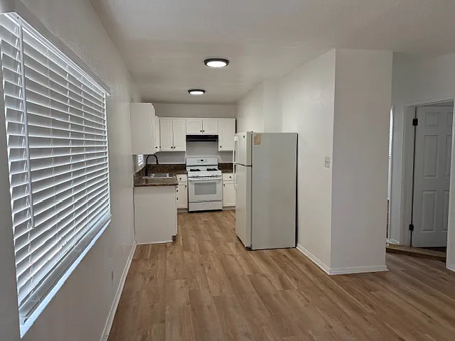 Building Photo - 2338 E Spaulding St #5