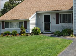 45 Rustic Ave, Medford, NY 11763