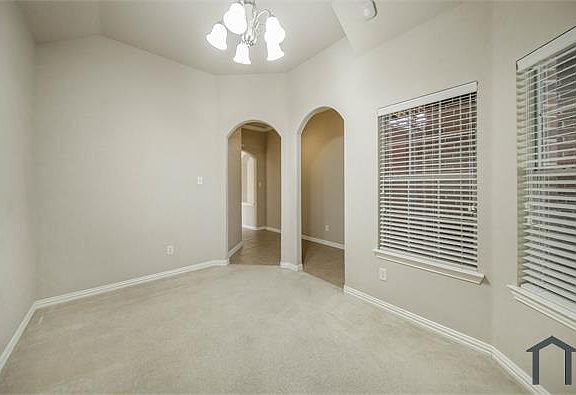 4th image of 6813 Mason Dr