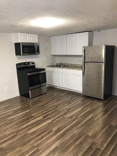 1st image of 838 N 4th Ave APT F